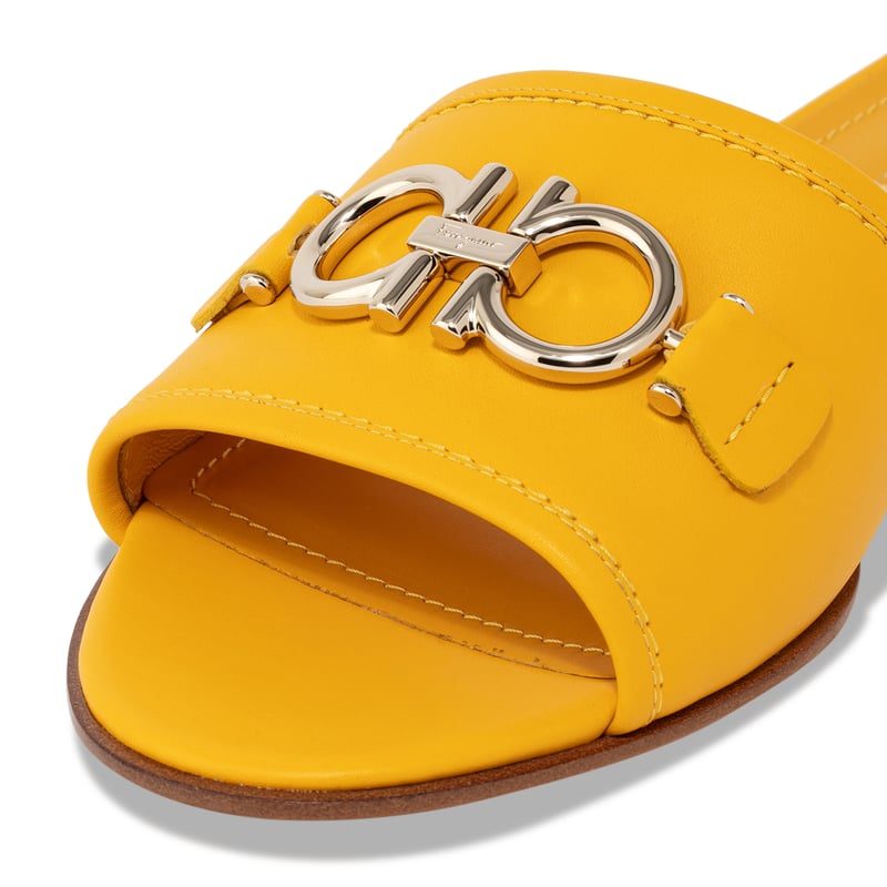 01r221-747693_3.jpg?ts=20220505182033