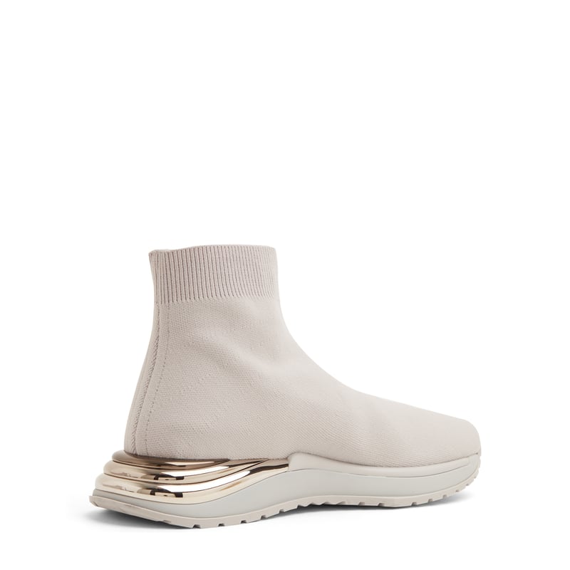 030177-746047_2.jpg?ts=20220505182039