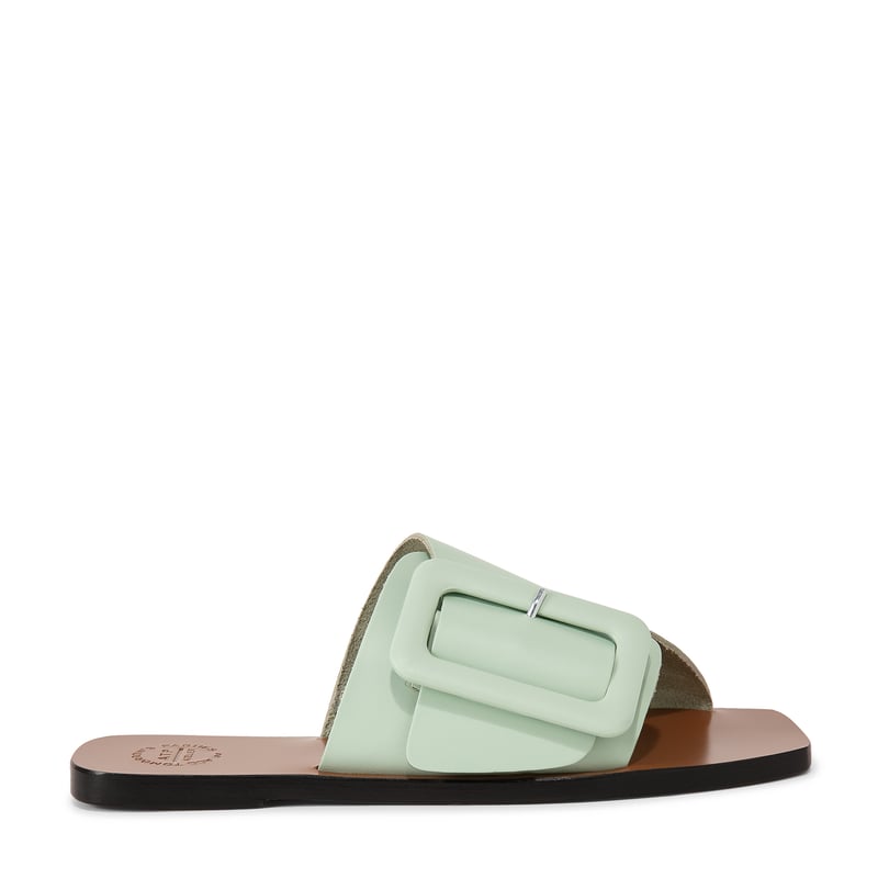 111105-937_1.jpg?ts=20220505182124