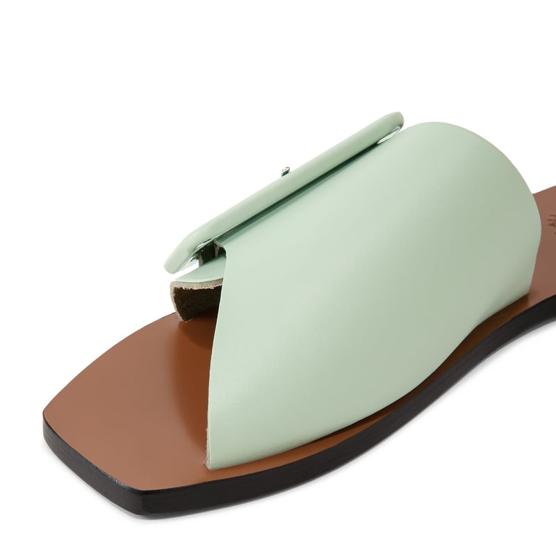 111105-937_3.jpg?ts=20220505182124