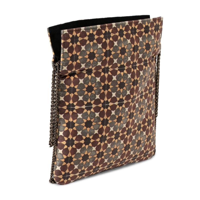 15596-earth_3.jpg?ts=20220505182230