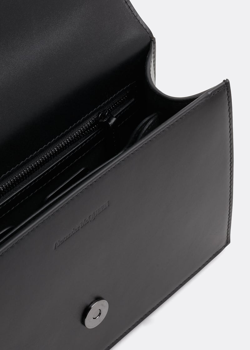 554128cmo0v1000_6.jpg?ts=20220427185704