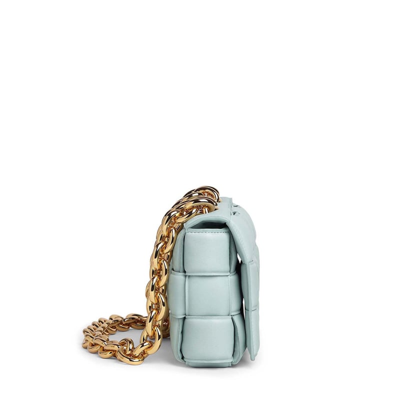 631421vbwz03902_2.jpg?ts=20220505183123