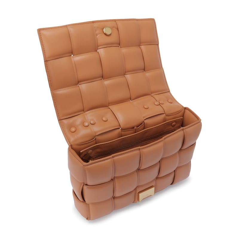 631421vbwz07628_3.jpg?ts=20220505183123