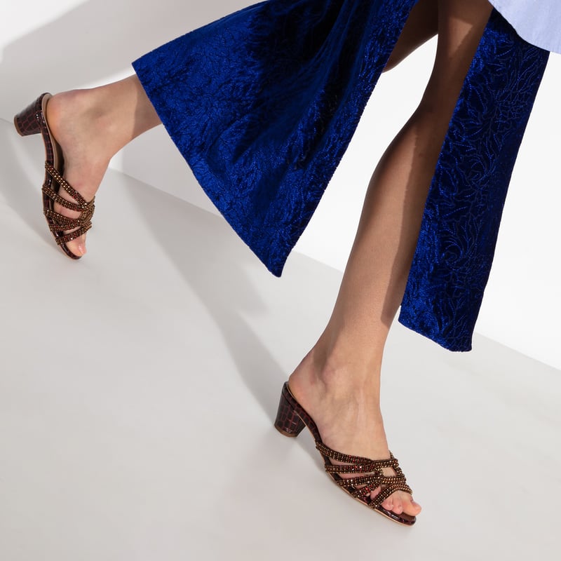 coty-maroon_4.jpg?ts=20221006032614