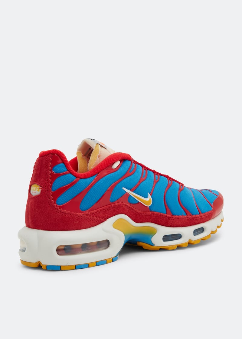 dc9332-600_3.jpg?ts=20220504183021