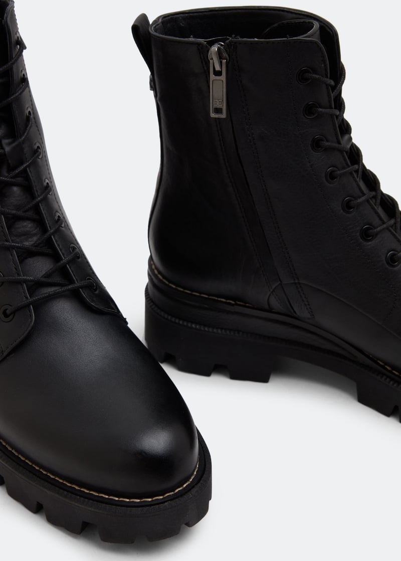 garret-black_3.jpg?ts=20220505183919