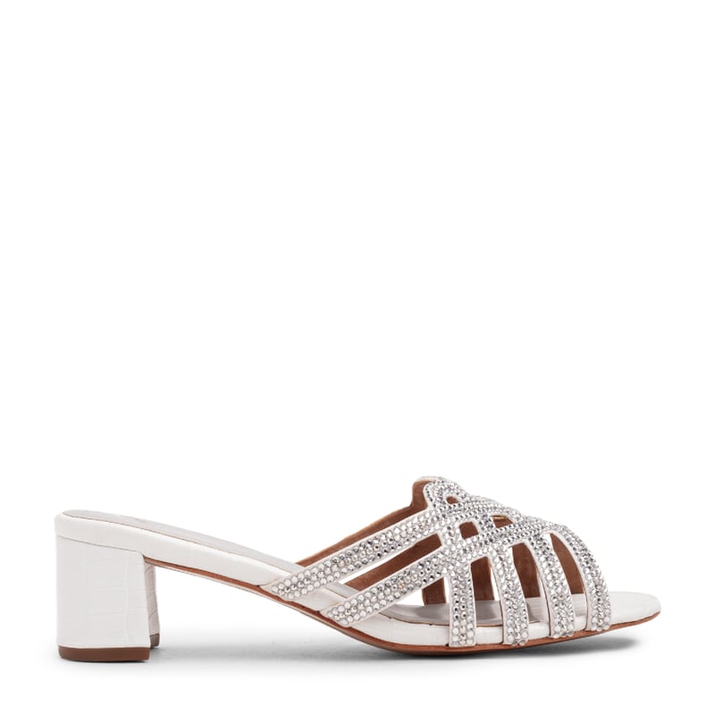 hanrietta-whtcro_1.jpg?ts=20220505183956