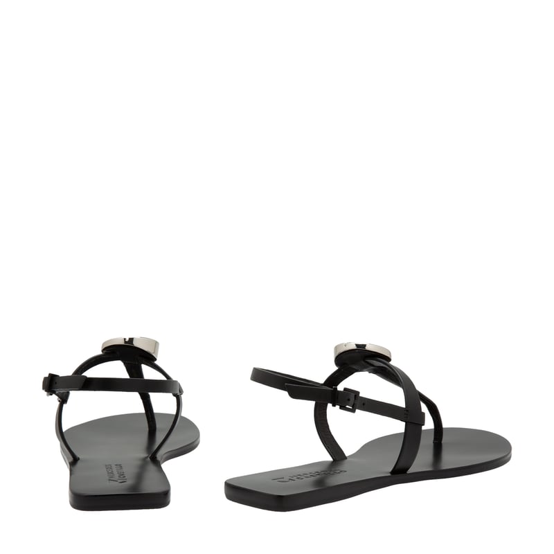 mc-hollen-black_3.jpg?ts=20220524041527