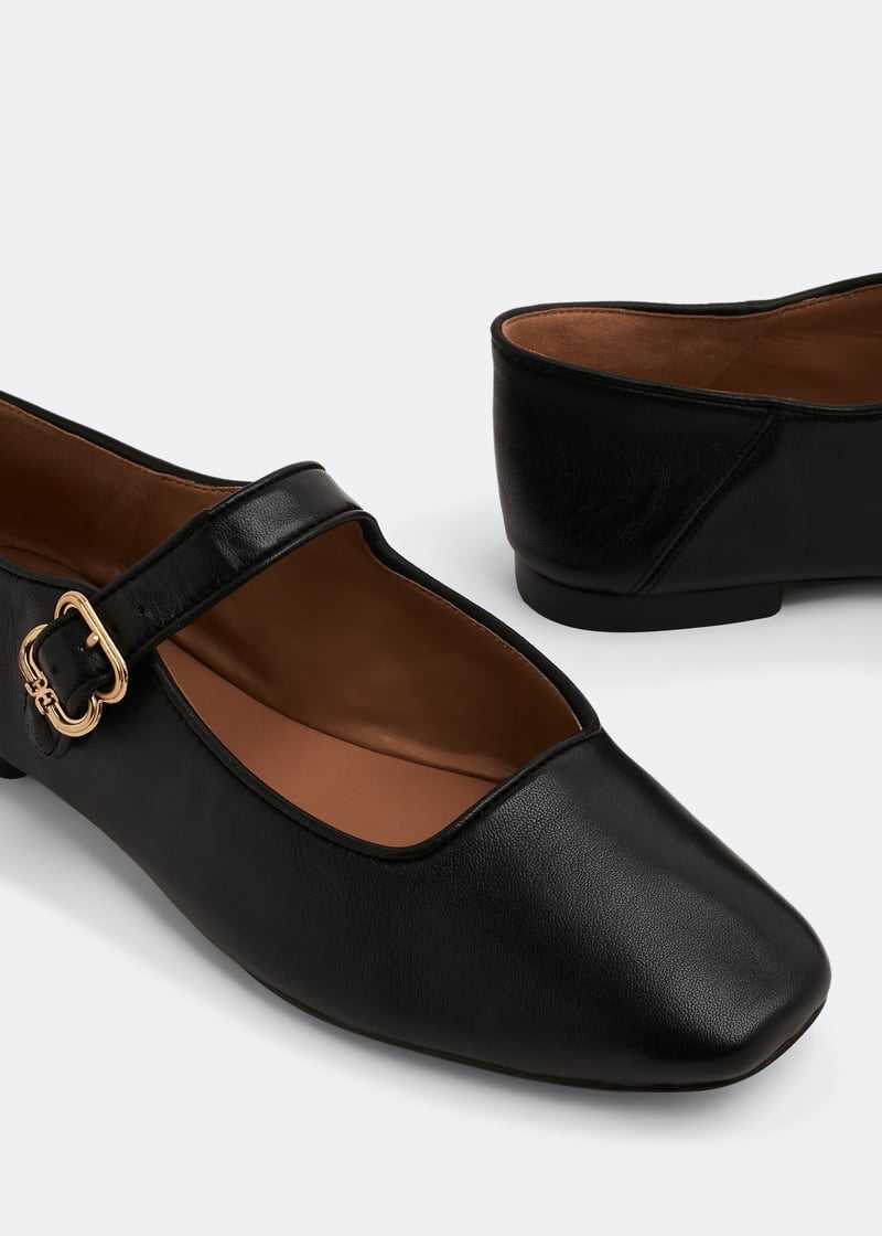 michaela-black_3.jpg?ts=20220901030509