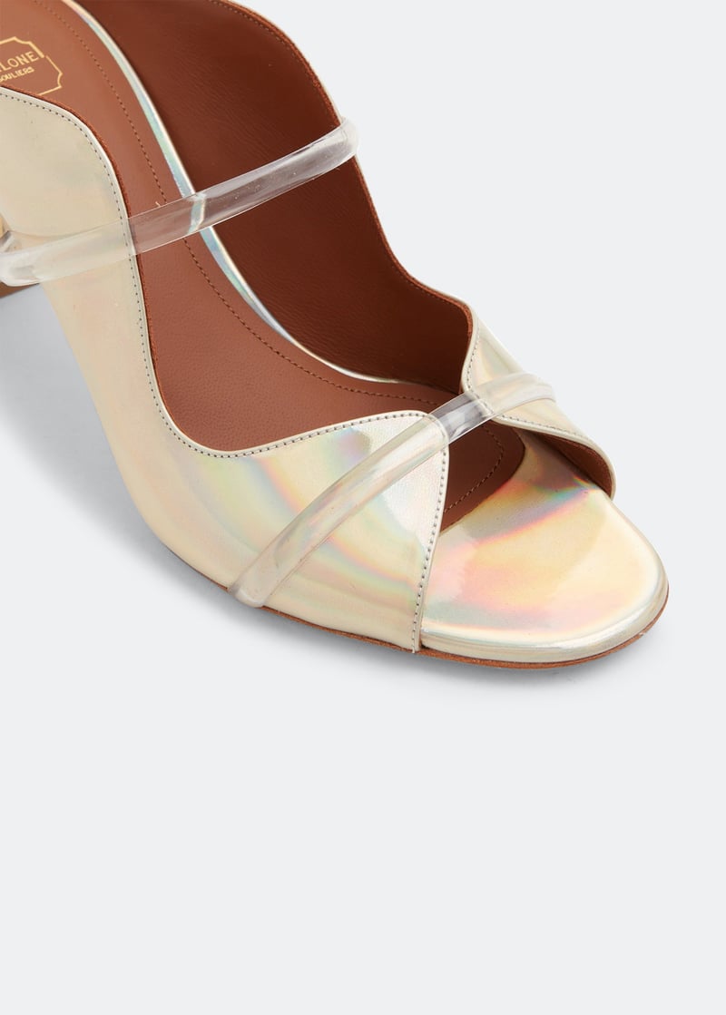 norah70-71-srhccr_3.jpg?ts=20220504184917