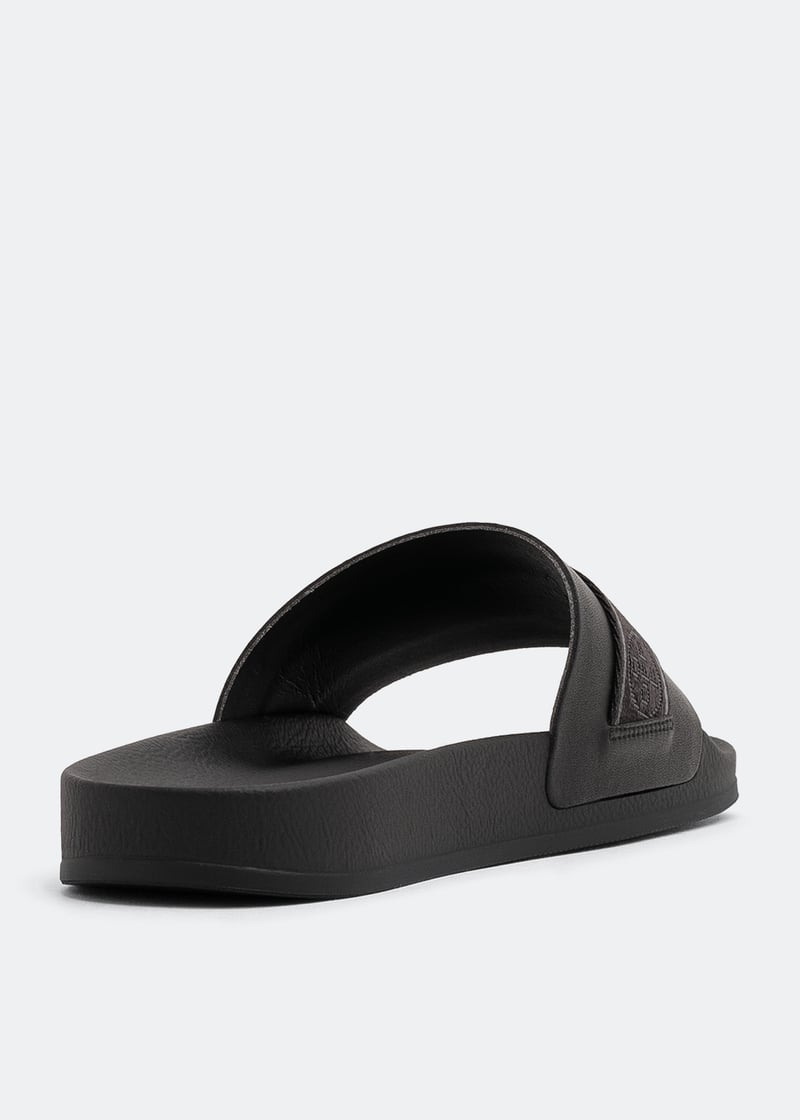 omia088f21fab003-1010_2.jpg?ts=20221006103515