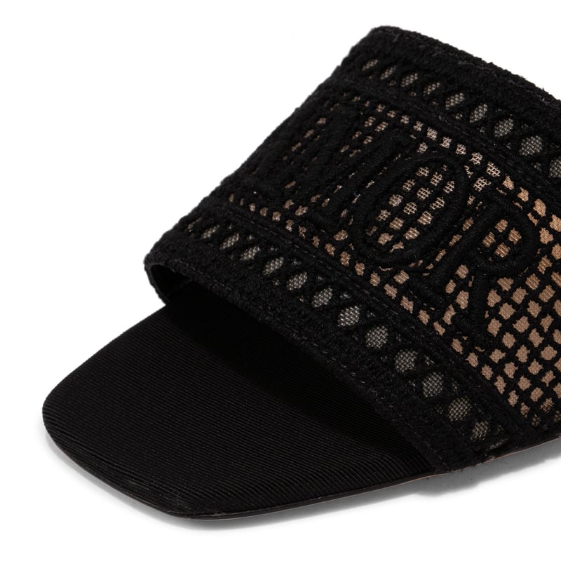 rom50-bla_3.jpg?ts=20220508155216