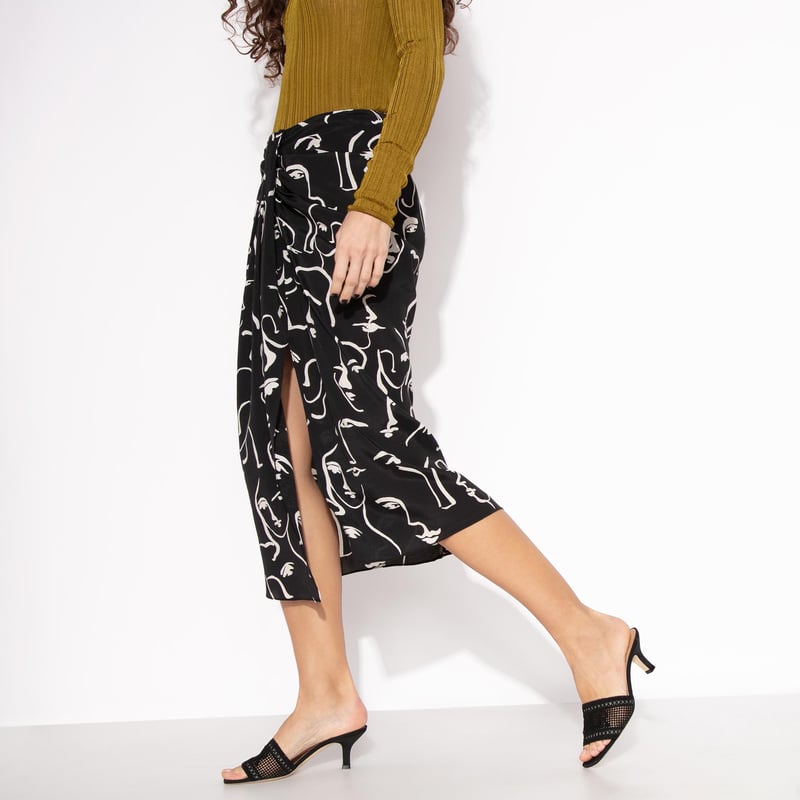 rom50-bla_5.jpg?ts=20220508155216