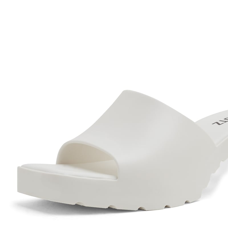 s2119100010001u-x5sm-x89_3.jpg?ts=20220505184535