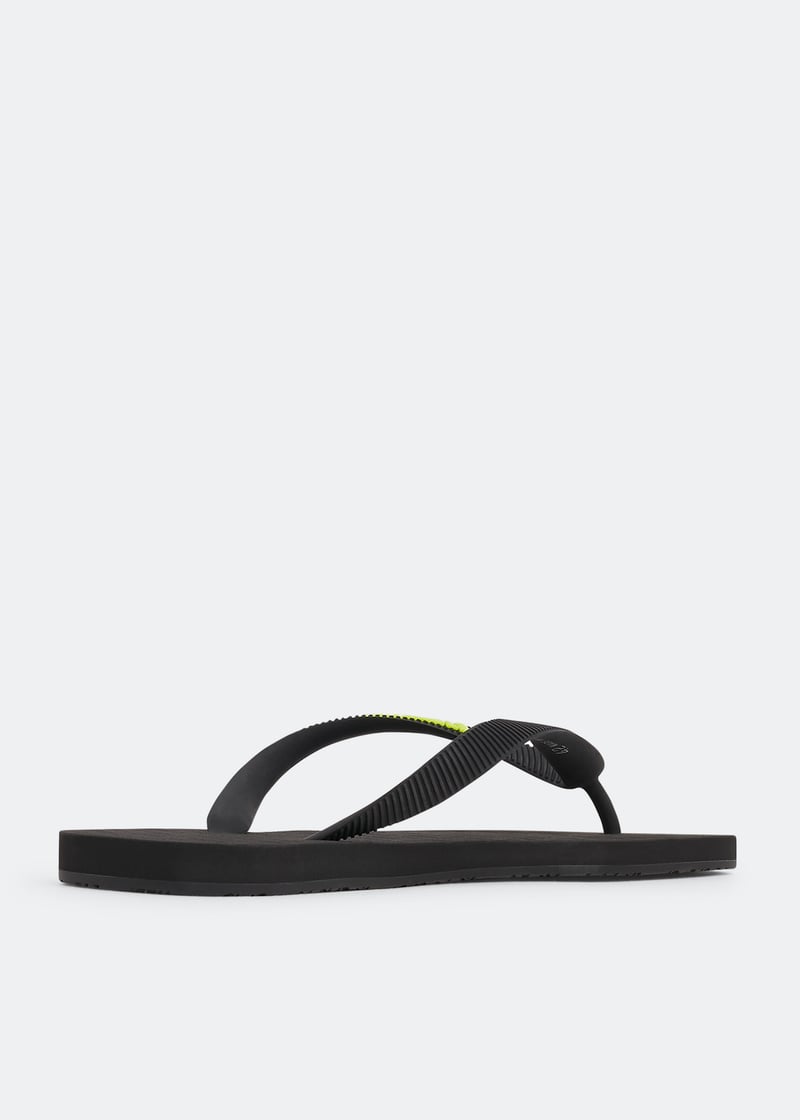 ue52fl100x-1300-bkneyw_3.jpg?ts=20220504190012